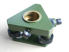 Dreifuß mit optischem Lot und