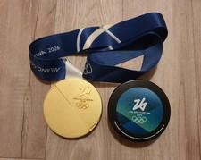 Eishockey Puck und Medaille