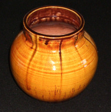 Besondere Vase / Keramikkunst