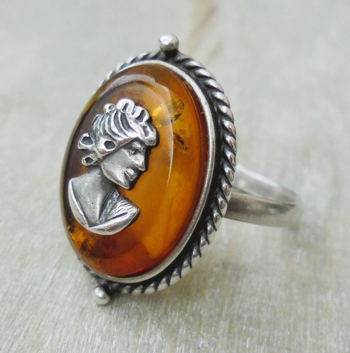 Handarbeit ring mit bernstein - handarbeit,