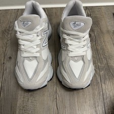 New Balance 9060 Damen gr. 38