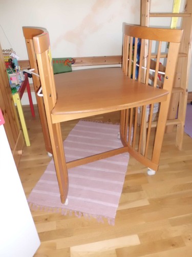Wickeltisch aus massivholz - wickeltisch,