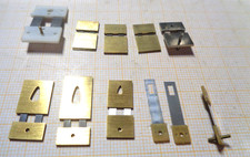 Bastler Lot mit älteren neuwertigen Pendelfedern für Großuhren