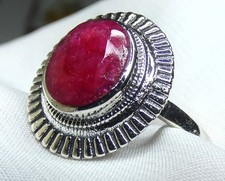 Ring 925 Silber Gr 18,8 (59) facettierter, echter Rubin im modischem Design NEU