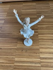 Wallendorf PorzellanEiskunstläuferin Tänzerin Porzellanfigur