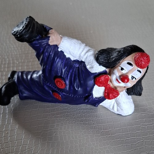 Clown figur liegend handbemalt - figur,