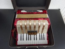 Akkordeon Hohner Student IV 40 Bässe