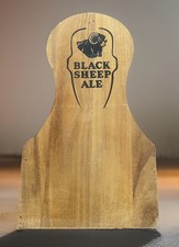 Black Sheep Brauerei Holz 4