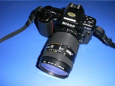 NIKON F-801 Spiegelreflex Kamera plus AF NIKKOR 35-70 Objektiv Kit Gehäuse 35mm