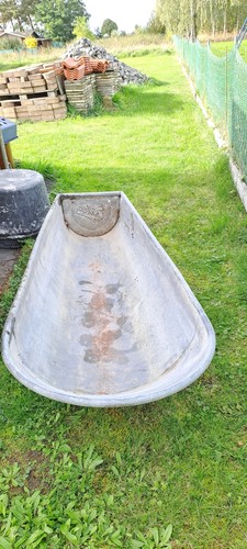 Große alte zinkwanne - große,