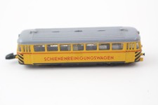 8802 Schienenreinigungswagen