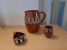 alter Ton Weinkrug ca. 400 ml Höhe 12,5 cm + 1 Schnapsbecher