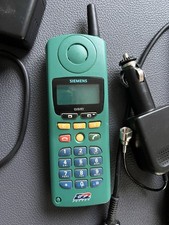 Siemens S3 COM GSM Grün D2 Inkl. Ladegerät und Autoladekabel