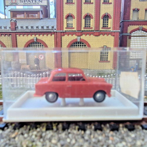 Brekina 27500 trabant - 1:87,