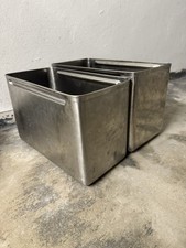 Edelstahlbehälter für