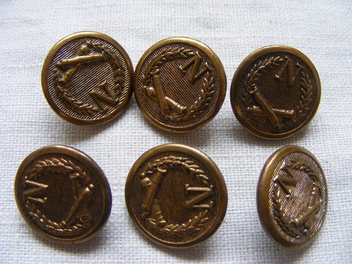 Gold bronze knopf - ca, 1,8