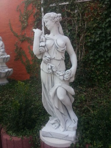 Steinfigur frau mit - "frau,