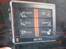 BECKER- 7827- Navigationsgerät-CD-Speicherkarte-Ladekabel-Fensterhalter-OVP-USW