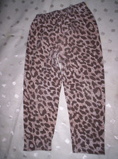 7/8-Leggins mit Leomuster, Gr. 104/110