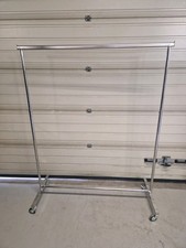 Rollständer / Kleiderständer auf Rollen,  Rollgarderobe, Kleiderwagen, Garderobe