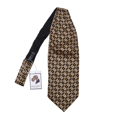 Maestro striessnig plastron - maestro,