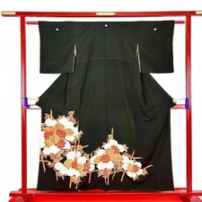 Japanischer Kimono 'TOMESODE' Seide/Blume/Gold Stickerei / Länge:160cm N747