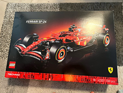 Lego technic ferrari f1 - sf-24,