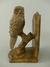 Die rustikale Buchstütze