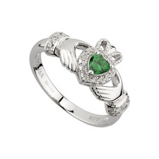 Silver claddagh ring - cz,