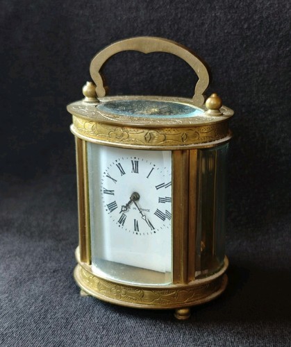 Kleine alte franz reiseuhr - kleine,