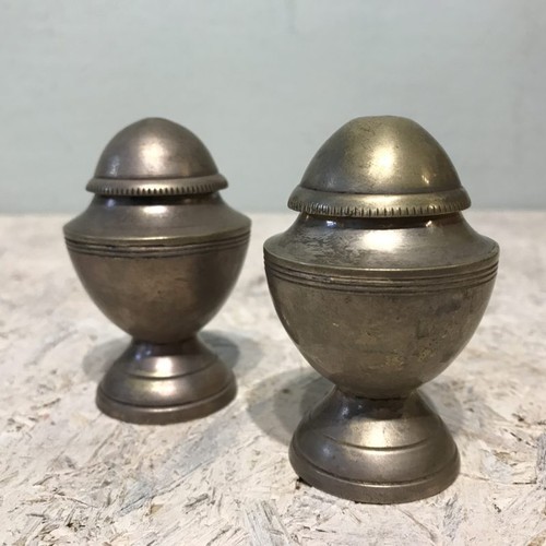 Salt pepper shakers - salt,