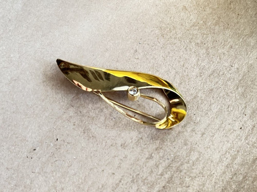 Brosche gelbgold 333 d - brosche,