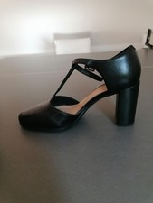 Clarks Spangenpumps Freva85