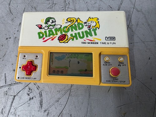 Vtech handheld tri - handheld, tri-screen