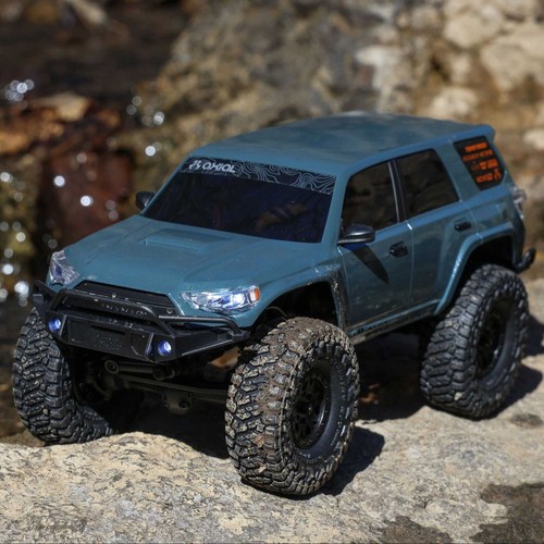 Axial crawler toyota - axial,