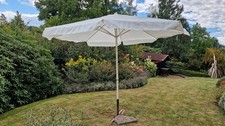 Sonnenschirm, 3,50m Ø, inklusive Fuß, Bespannung aus Leinen, kurbelbar