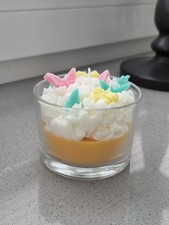 Selbstgemachte Kerze im Glas