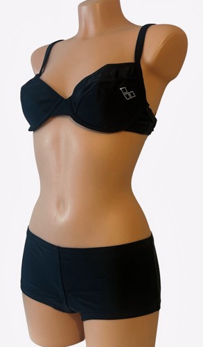 Bikini arena leith larne - bikini,