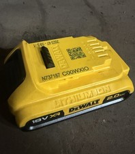 Dewalt 18V XR 2 Ah LI Ion Akku