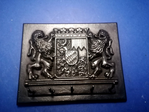 Schlüsselbrett bayern - "schlÜsselbrett, m.