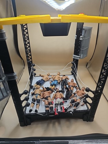 Wwe tough talkers interactive - tough,