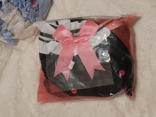 Neues cosplay kostüm - neues, paket