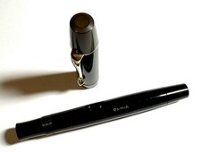 Großer Osmia Kolbenfüller