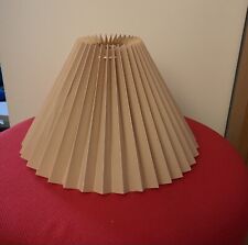 Handgefertigter Plissee