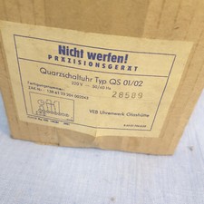 DDR Quarzschaltuhr