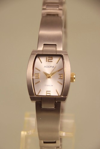 Adora damen armbanduhr - damen, titan