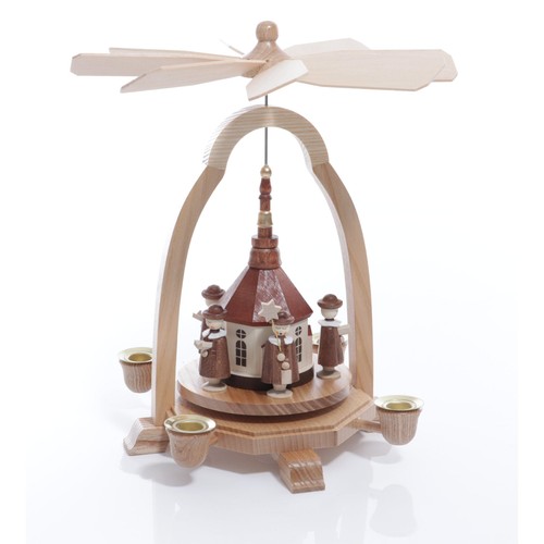 Pyramide mit kirche bxhxt - pyramide,