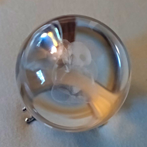 Kristallkugel aus glas - kristallkugel,