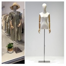 Schaufensterpuppe weiblich