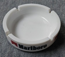 Alter Marlboro Aschenbecher